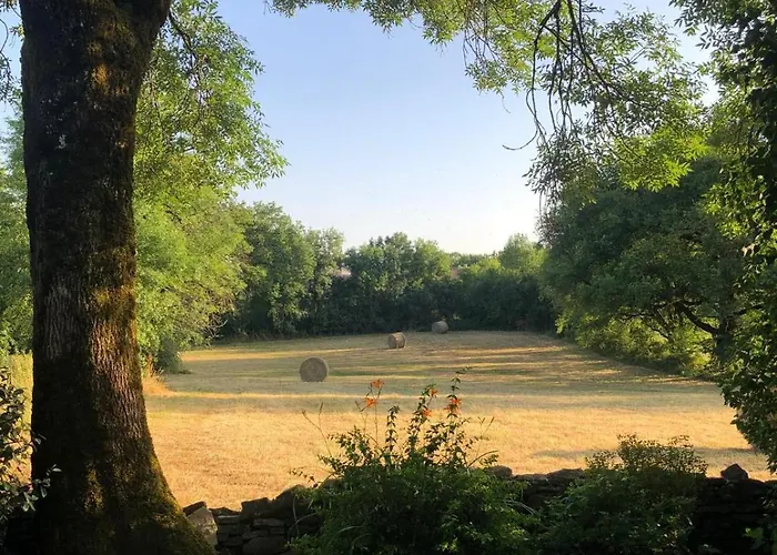 Agape Apartamento Vailhourles